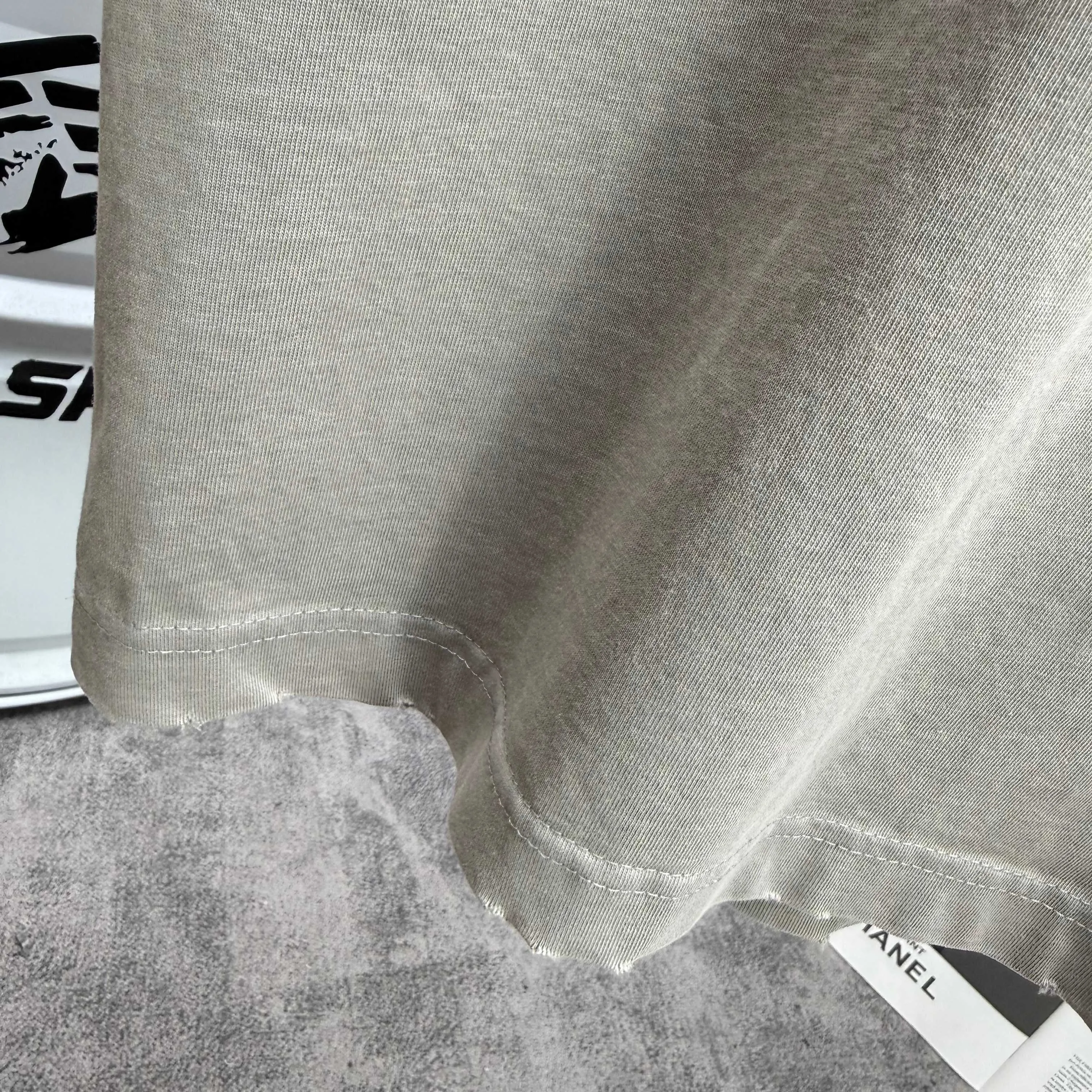P160 Ston* islan* 石*岛 2025 autumn and winter new style, washed and worn 320g round neck short-sleeved tee, loose version for men and women, color: washed black, washed white, washed gray, washed brown gray Size: S M L XL XXL Size: S (90-130 catties) M (120-150 catties) L (140-165 catties) (160-180 catties) XXL (180-210 catties)